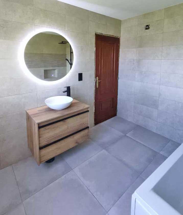 Reformas integrales y soluciones de aislamiento